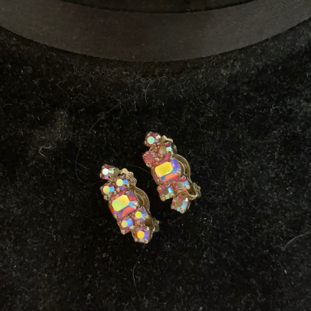 Vintage iridescent earrings clip on rhinestone